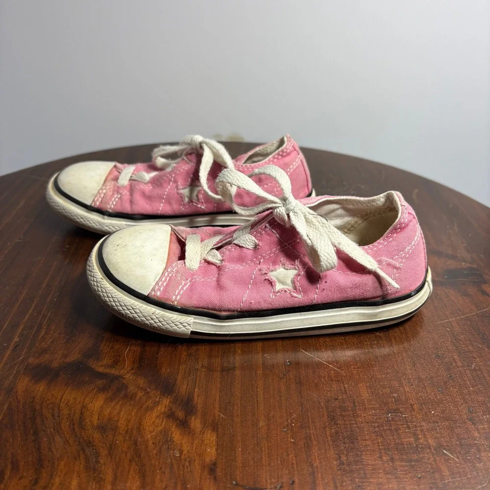 Converse‎ Sneakers Kids 11 Pink One Star Low Top Canvas Lace Up 703652FT